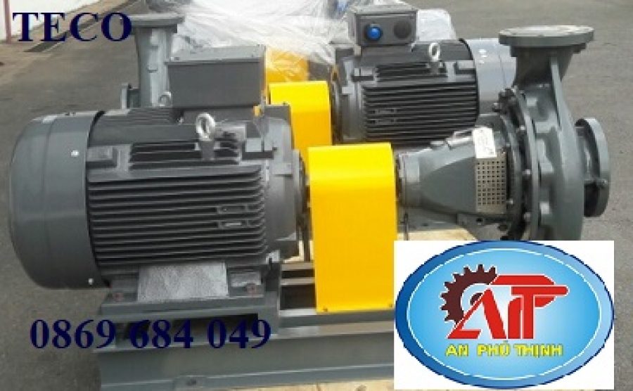 Máy bơm nước li tâm